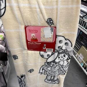 Strawberry Shortcake Plush Throw Blanket